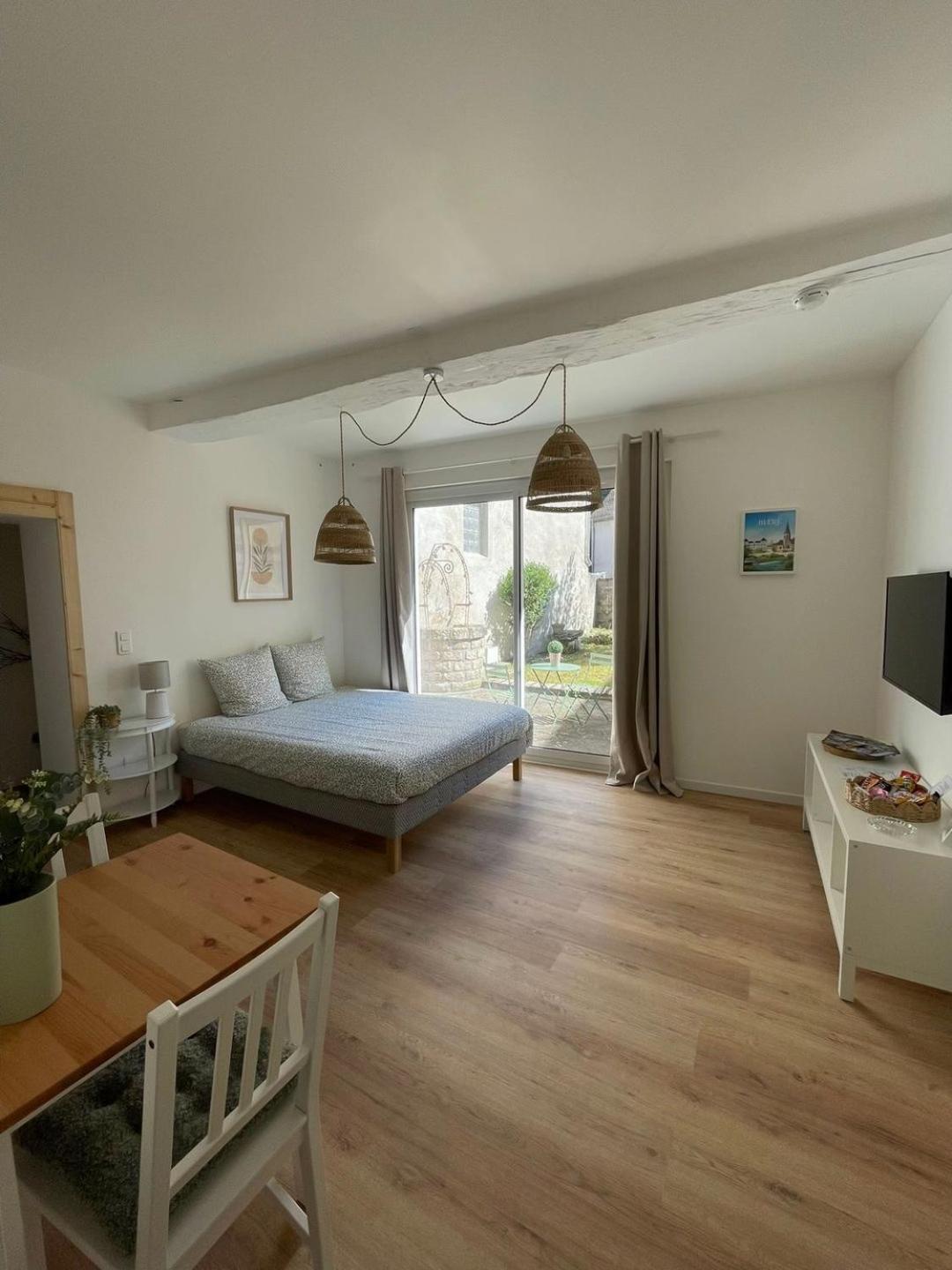 Appartement Chaleureux Blere Bagian luar foto